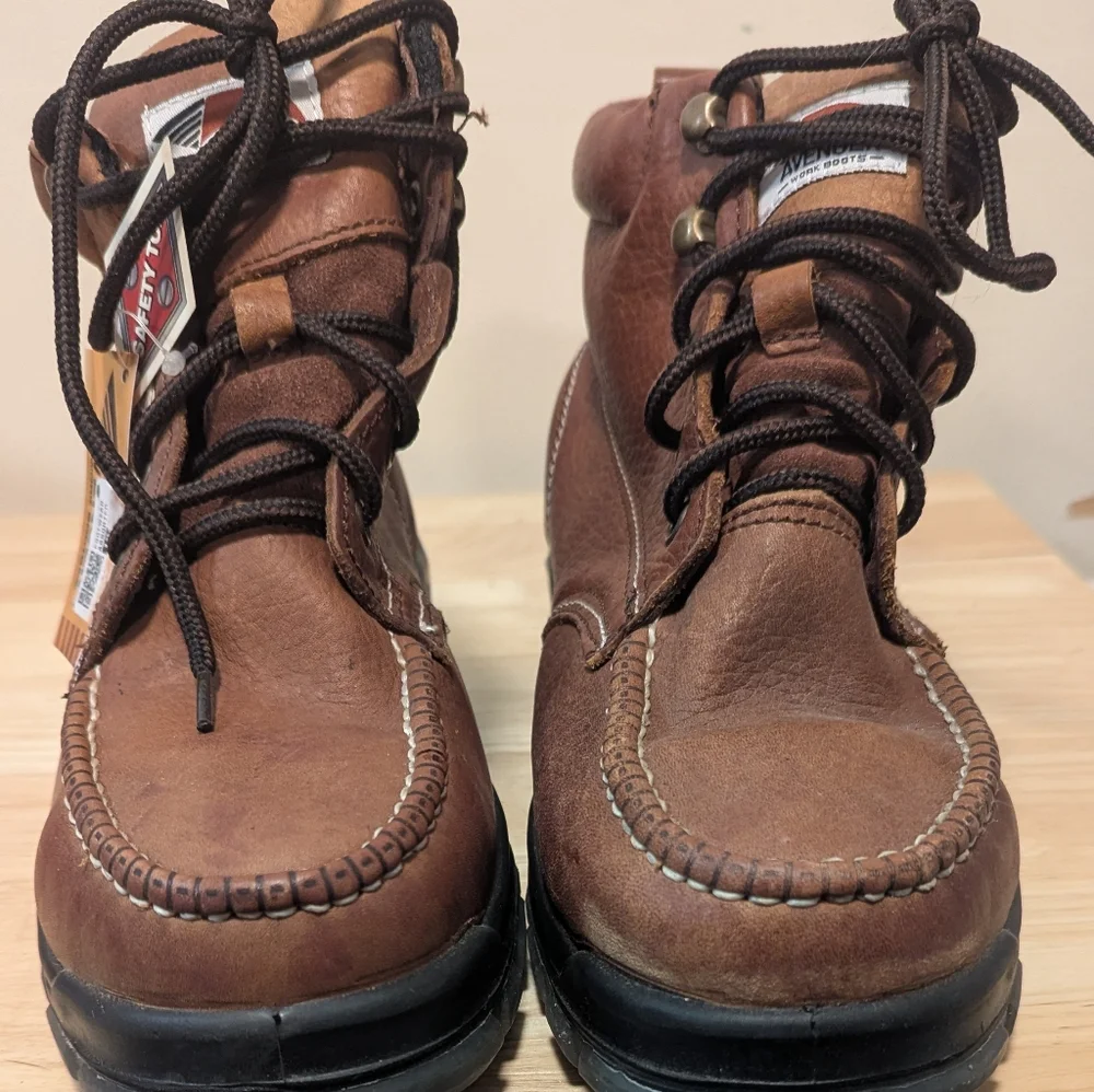 Avenger Men's 8.5 Chestnut Leather Safety Boots Moc Steel Toe‎ Lace Up